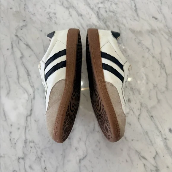 Botique Forte Classic White and Black Women’s Sneakers Size 39 / 8.5 - Picture 3 of 5